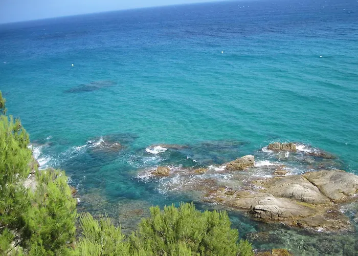 Location Saisonnière De Avril à Fin Octobre Appartement *