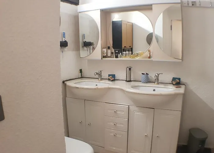 Appartement Location Saisonnière De Avril à Fin Octobre Agde