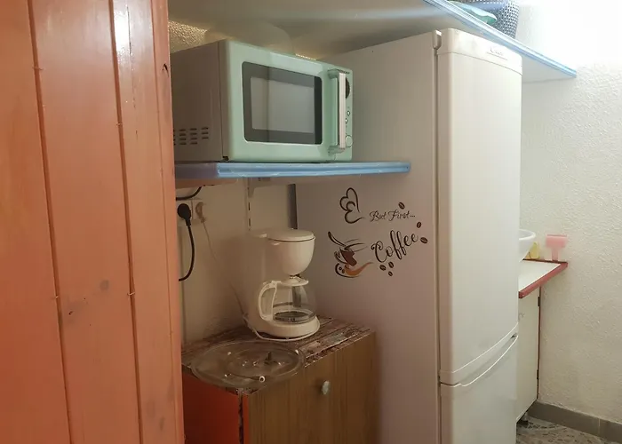 Location Saisonnière De Avril à Fin Octobre Appartement *