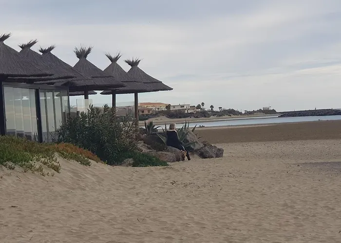 Location Saisonnière De Avril à Fin Octobre Appartement *