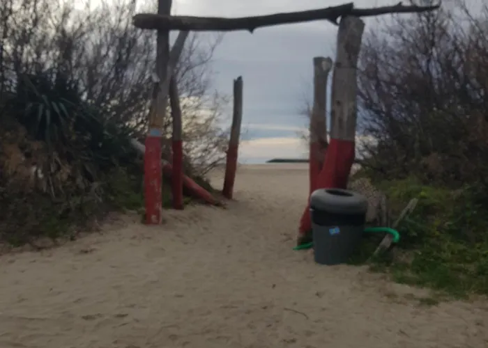 Location Saisonnière De Avril à Fin Octobre Appartement *